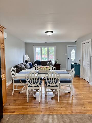 Parlee Beach Cottage on William Street gallery image 4