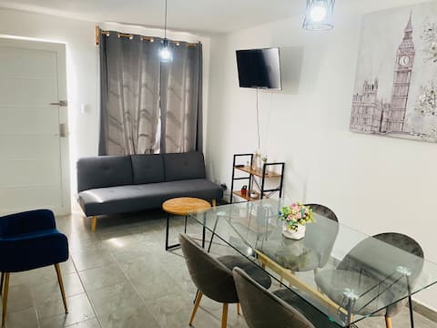 Top Airbnb: Nice and comfortable house-Airport- Esc. de Agronomía in Soledad De Graciano Sánchez