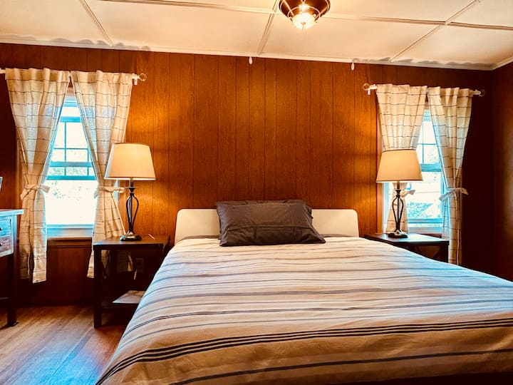 Upstairs 1 Spacious Pretty Bedroom Houses For Rent In Rochester upstairs-1-spacious-pretty-bedroom-houses-for-rent-in-rochester