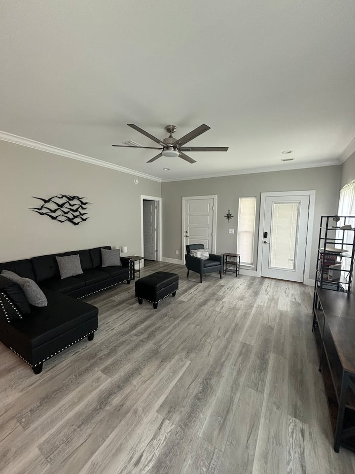 Coast Of Alabama House () Fenced-yard () - Foley, AL