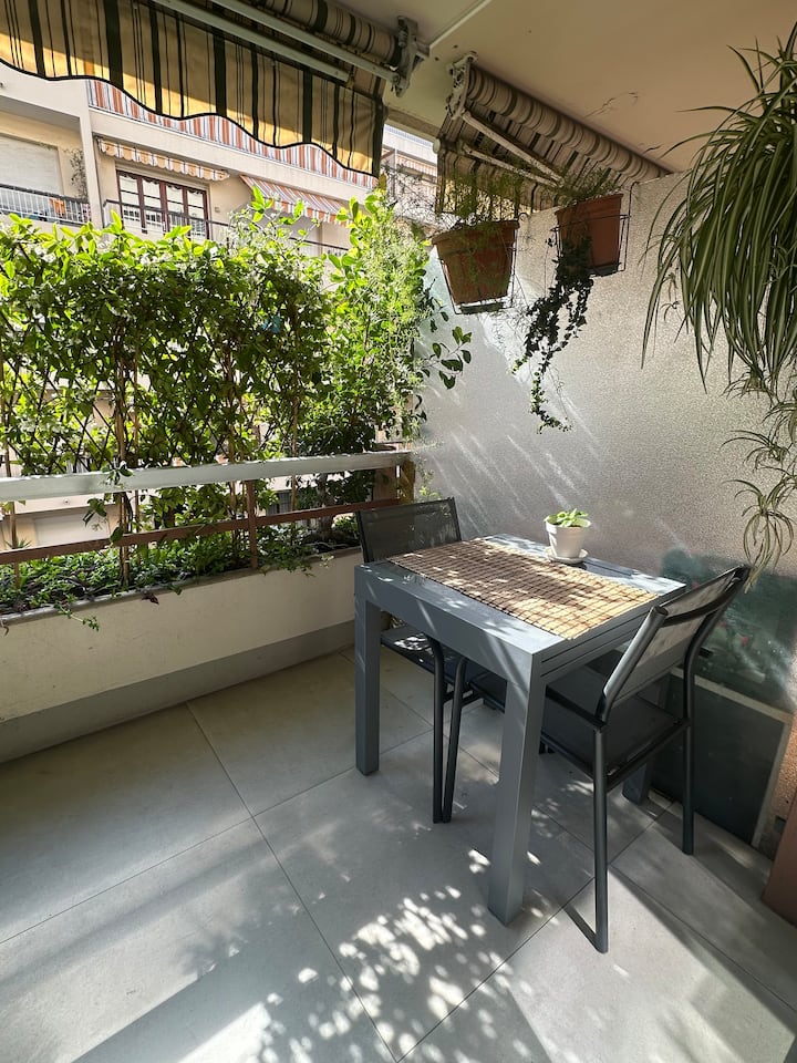 Elegant Smart Living Spacious Flat In City Center - Nice