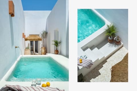 New Home | Private Pool | Solarium | 4 Guests