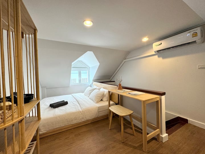 Спалня (трети етаж)