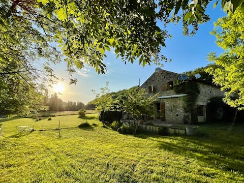 Gîtes with private river access near Sarlat