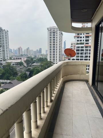 2 Bedroom middle of town in sukhumvit 39 gallery image 4