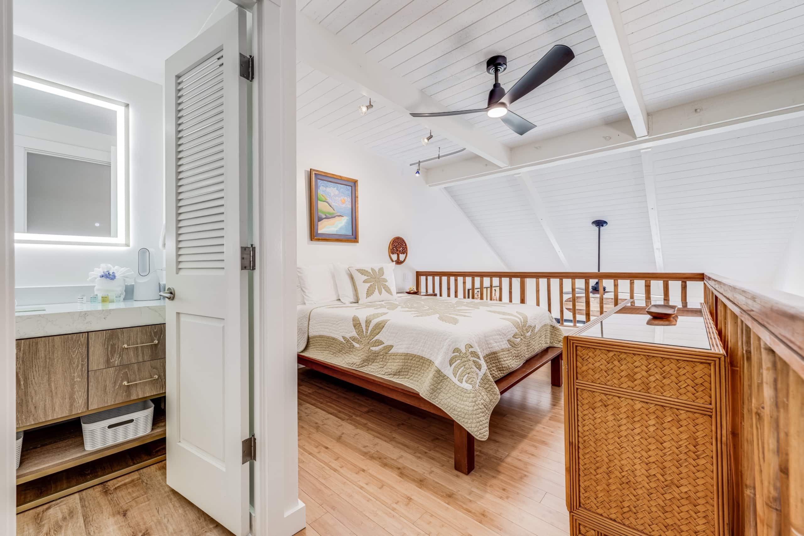 Condo in Wailuku · ★4.98 · 2 bedrooms · 3 beds · 2 baths - Image 21