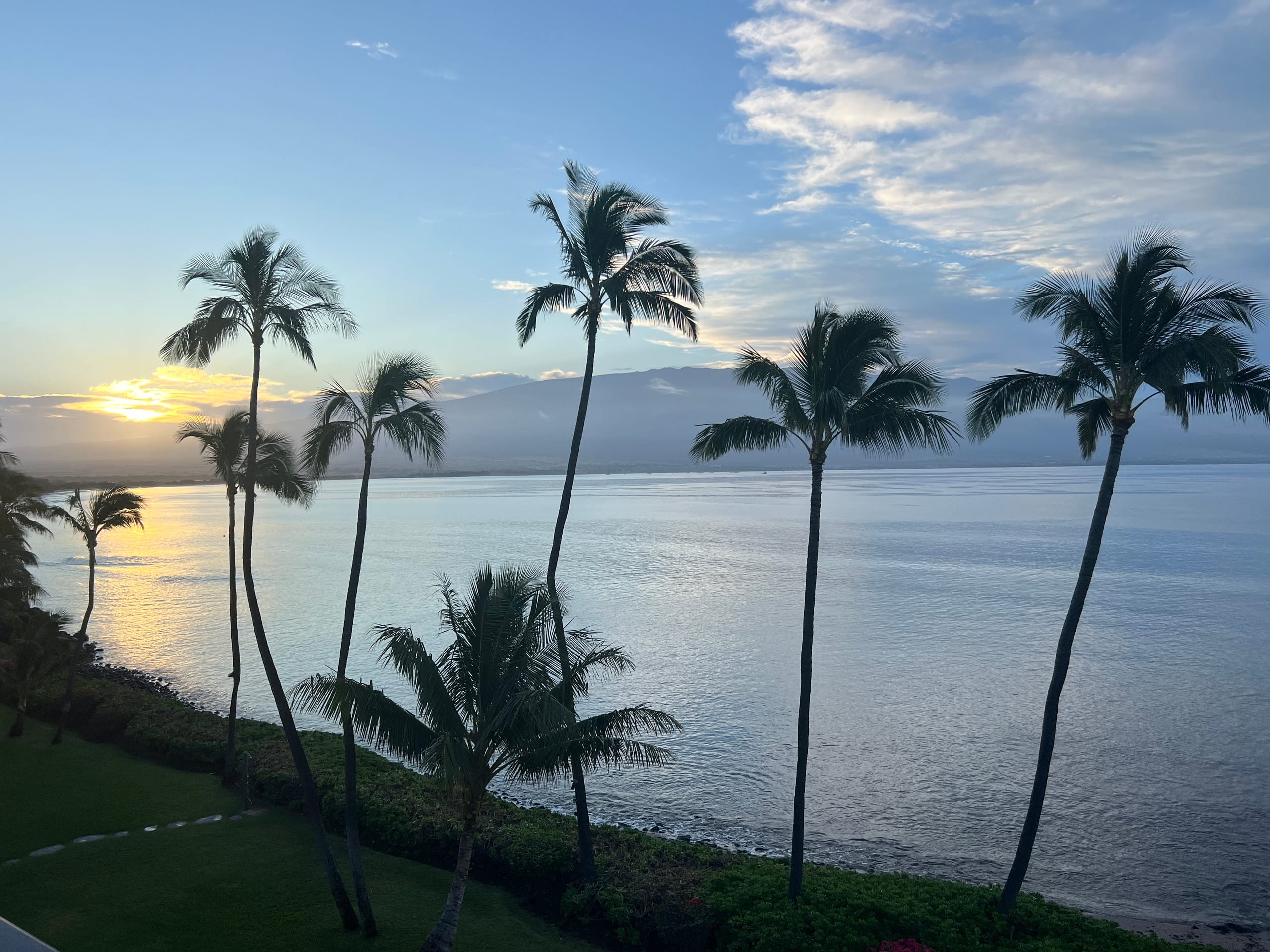 Condo in Wailuku · ★4.98 · 2 bedrooms · 3 beds · 2 baths - Image 77