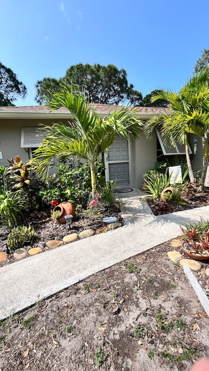 Villa Siesta 1v-downtown Secret- Pool-beaches! - Sarasota