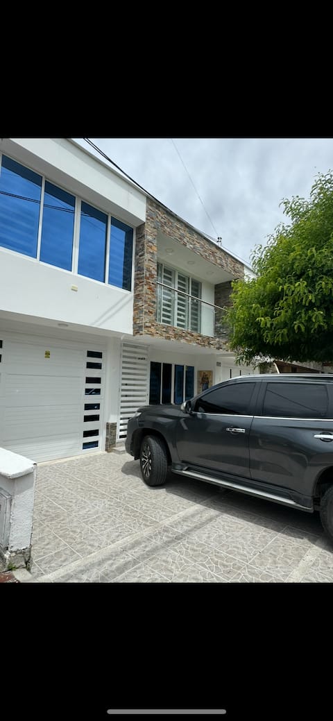 Luxurious house close to everything.