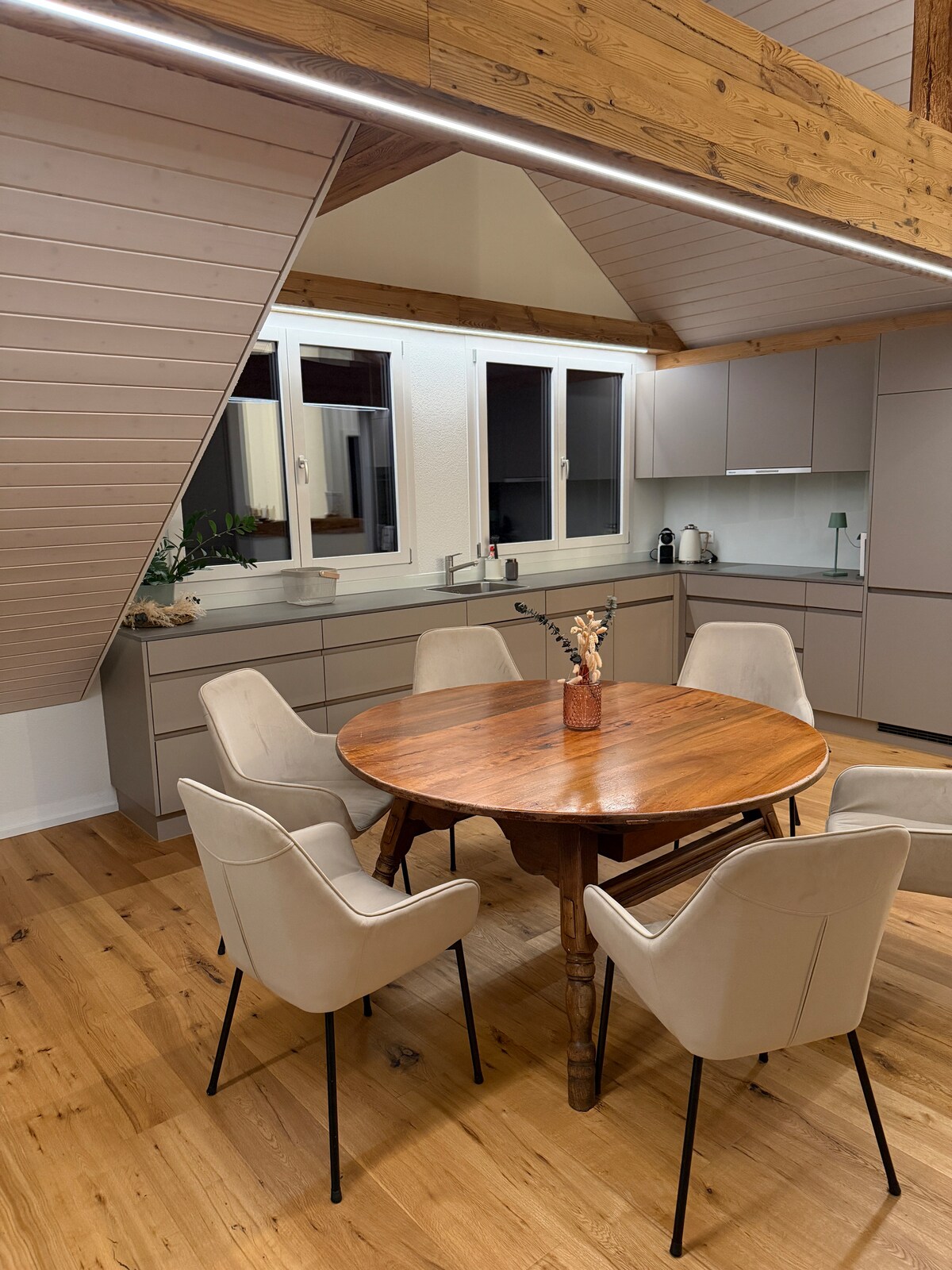 Successful Airbnb property: Modern, rural apartment in Lucerne (farm) in Luzern