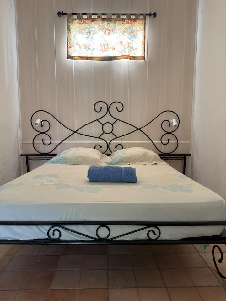 Schlafzimmer 3