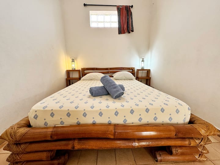 Schlafzimmer 2