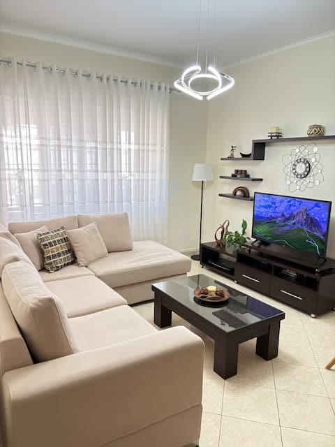 Top Airbnb: Sofia's modern apartment in Gjirokastër
