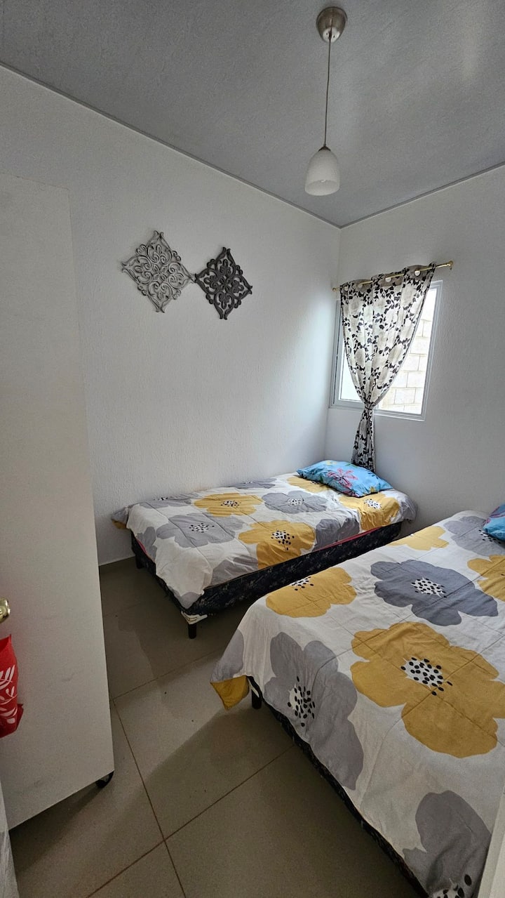 საძინებელი 1