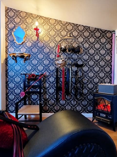 The Provocative Love Room 63 #SAUNA & BDSM