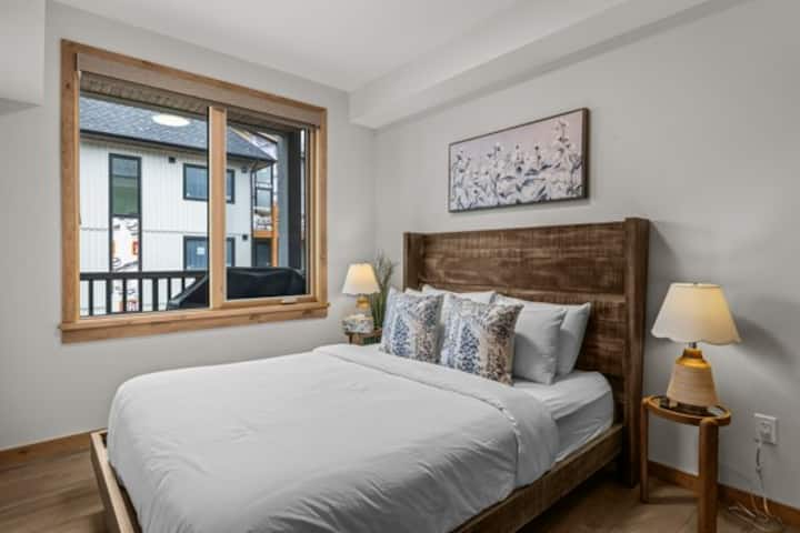 Second Bedroom Queen Size Bed