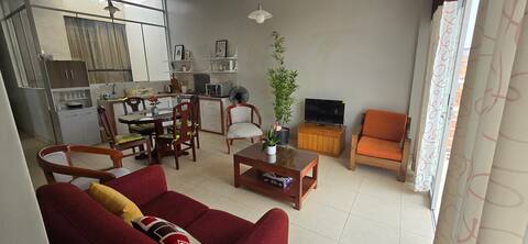 Cozy 3rd Floor Apartment