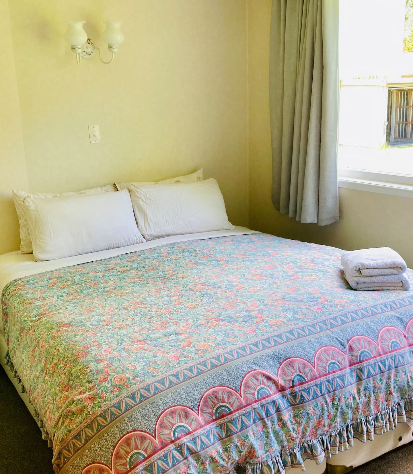 Cozy Lake Cottage • 2br • Walk To Marina + Kayaks 3