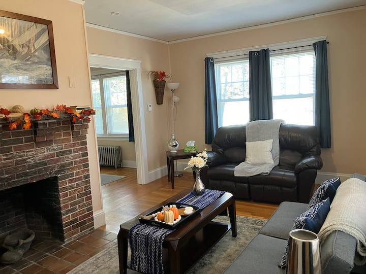 Providence Getaway! 3 Bedrooms! - Providence