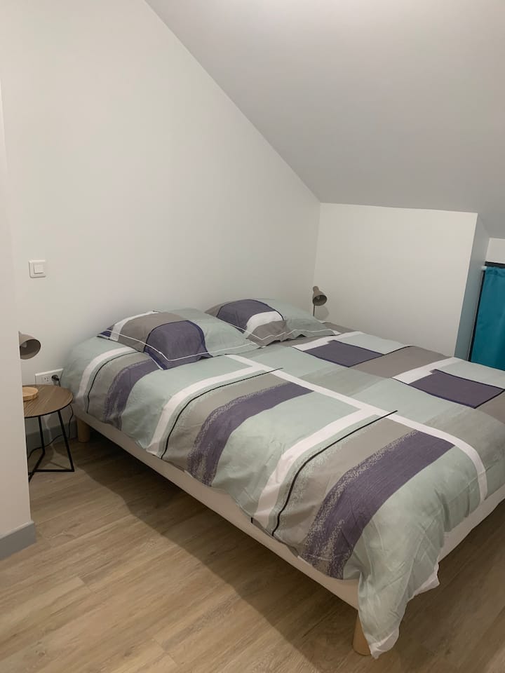 غرفة النوم 1