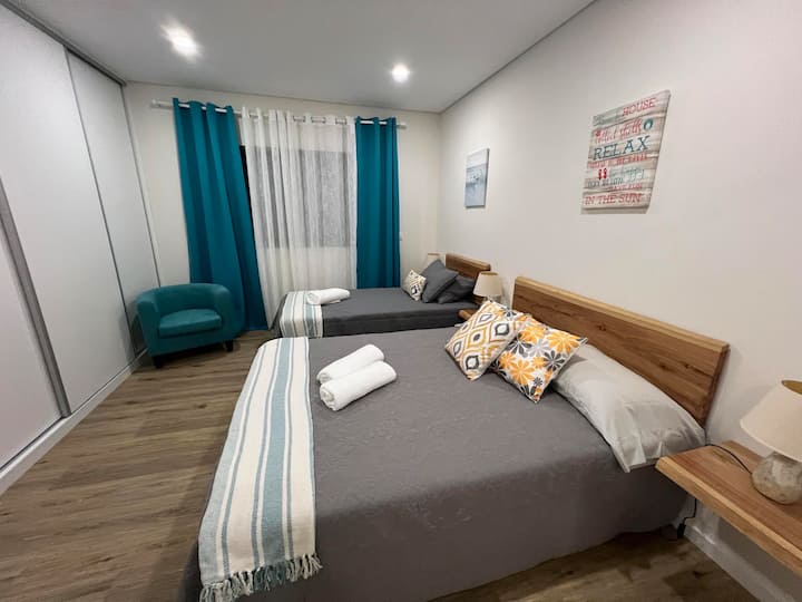 Deuxième chambre avec 2 lits