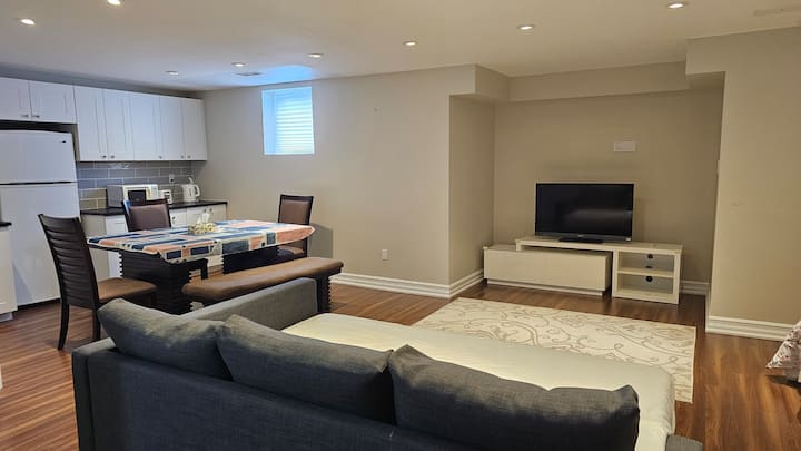 Full Independent Basement Unit (Separate Entrance) - Oshawa
