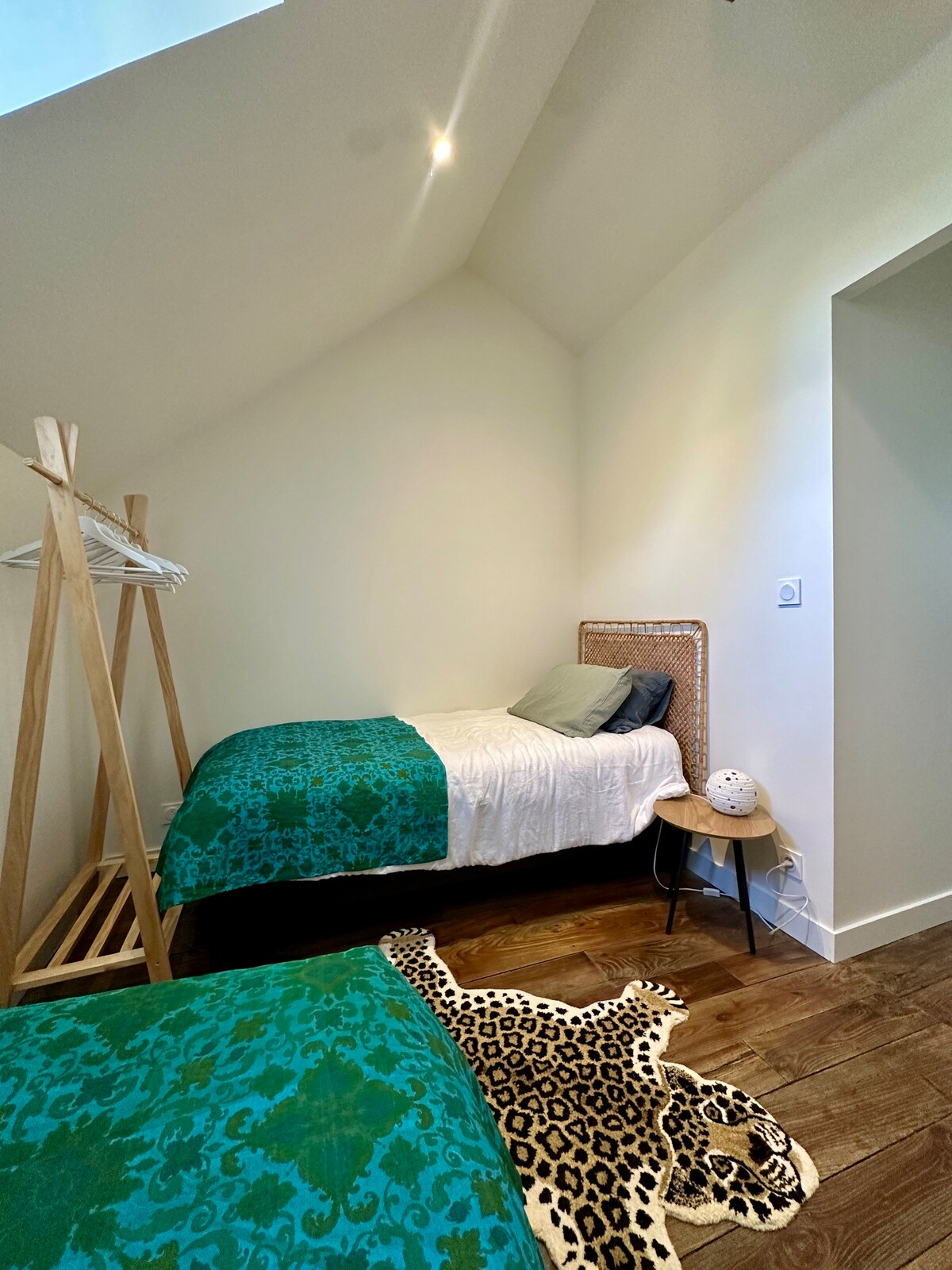 غرفة النوم 2