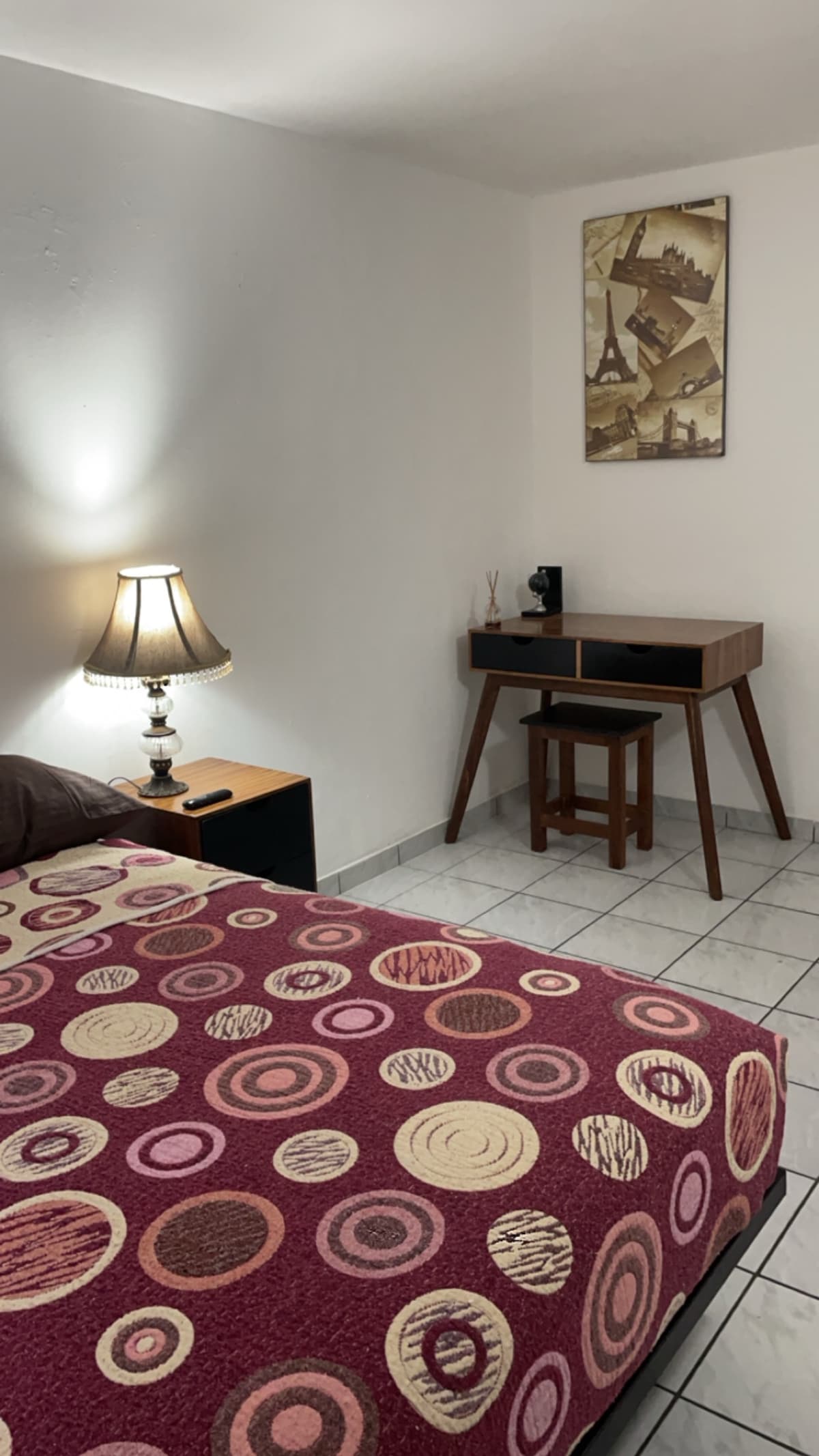 საძინებელი 1