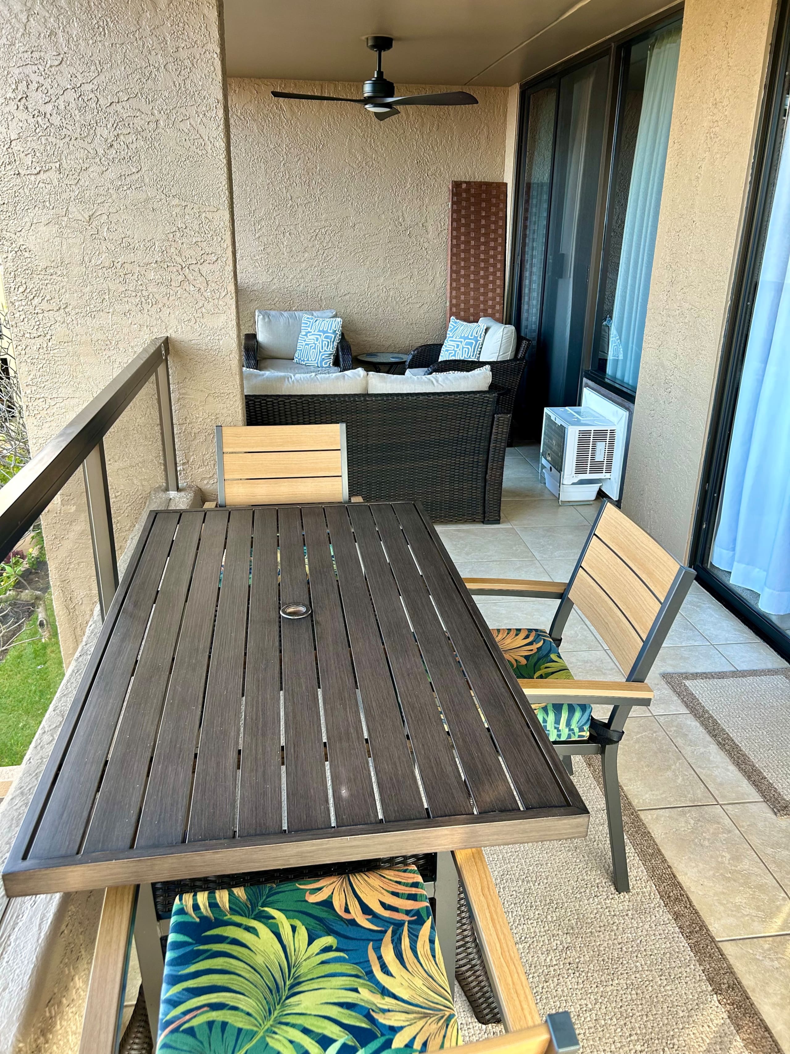 Condo in Kailua-Kona · ★4.94 · 1 bedroom · 2 beds · 2 private baths - Image 21