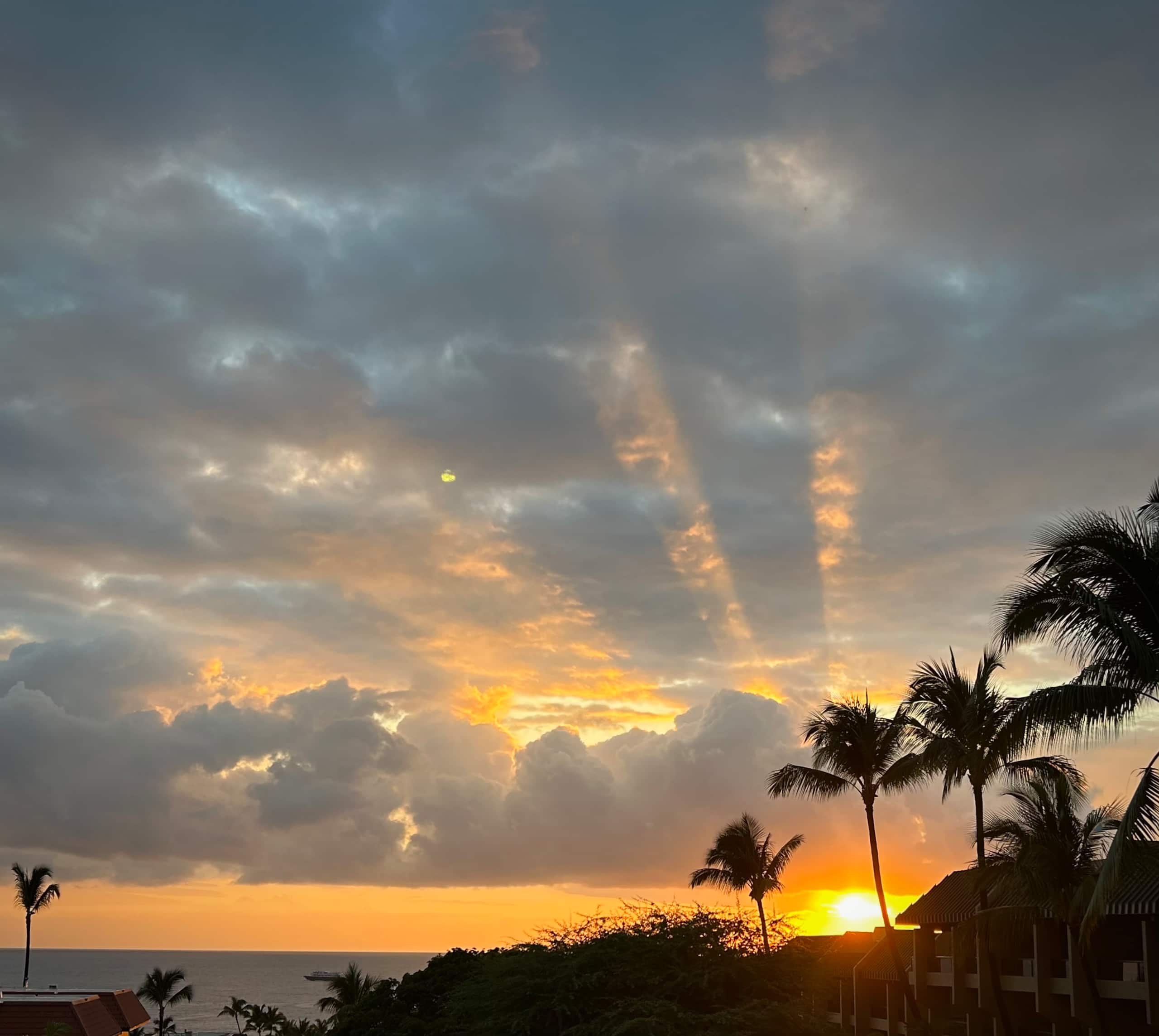 Condo in Kailua-Kona · ★4.94 · 1 bedroom · 2 beds · 2 private baths - Image 20