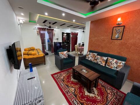 Cozy & Comfortable Flat | With Balcony
