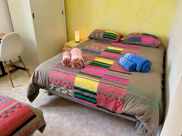 საძინებელი 1