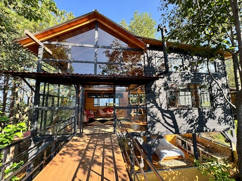 Pacific Labyrinth: Casa Tierra Mountain View