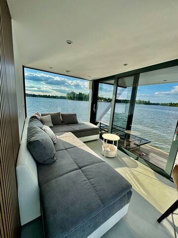 Wave-Lounge, exklusives Hausboot in Berlin gallery image 4