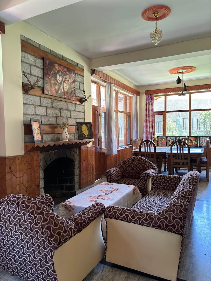 Vardhan Villa - Manali