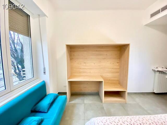 [10 Minuti dal Duomo]Metro+10 posti letto gallery image 2