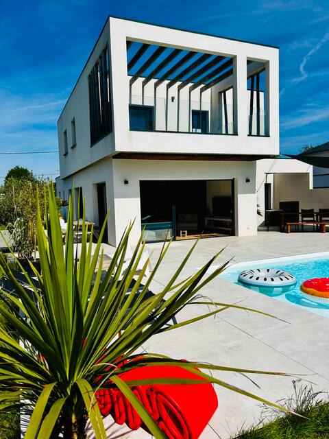 Villa Maja 5 minutes from the beaches