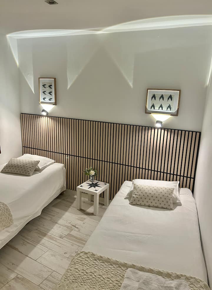 საძინებელი 1