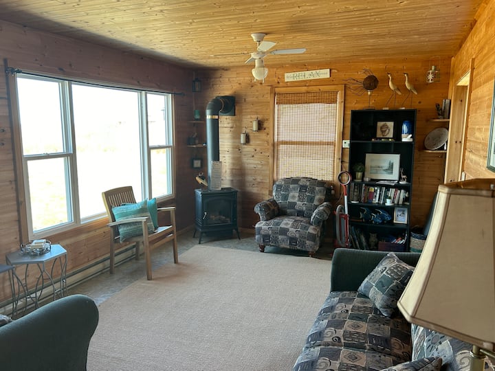 Cadman Corner Surfside Hideaway - Prince Edward Island