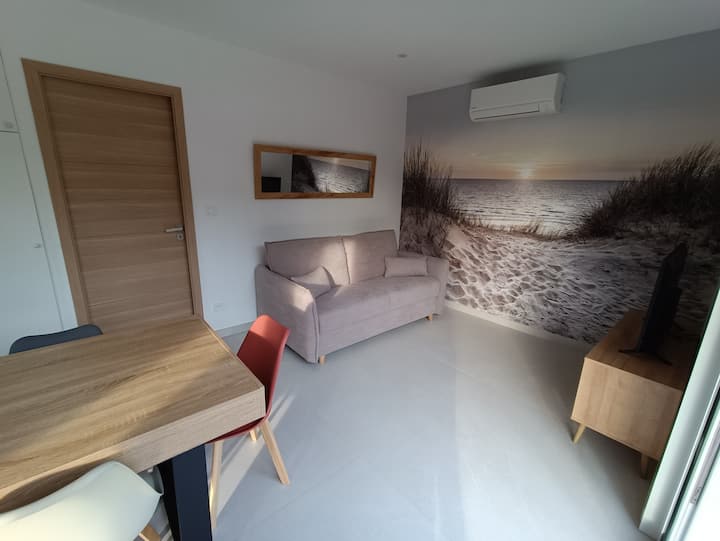 Jolie Petite Maison T2 - Le Rove