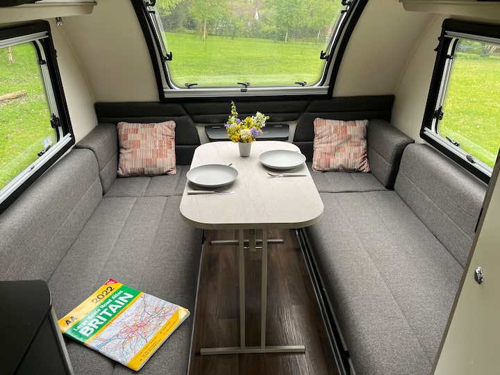 Camping Caravan Dasie 
Southdowns National Trust - Petersfield
