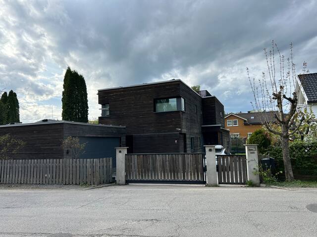 Eksklusiv funkis, sentralt og sjønært