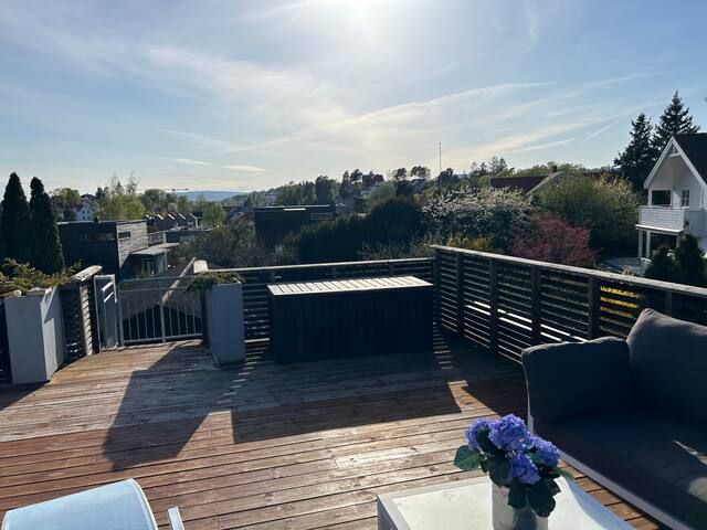 Eksklusiv funkis, sentralt og sjønært gallery image 3