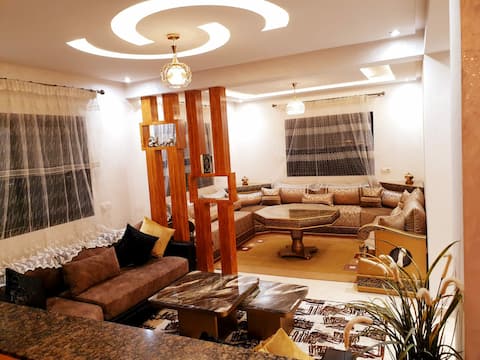 Top performing Airbnb: Great apartment close to all amenities in Souani