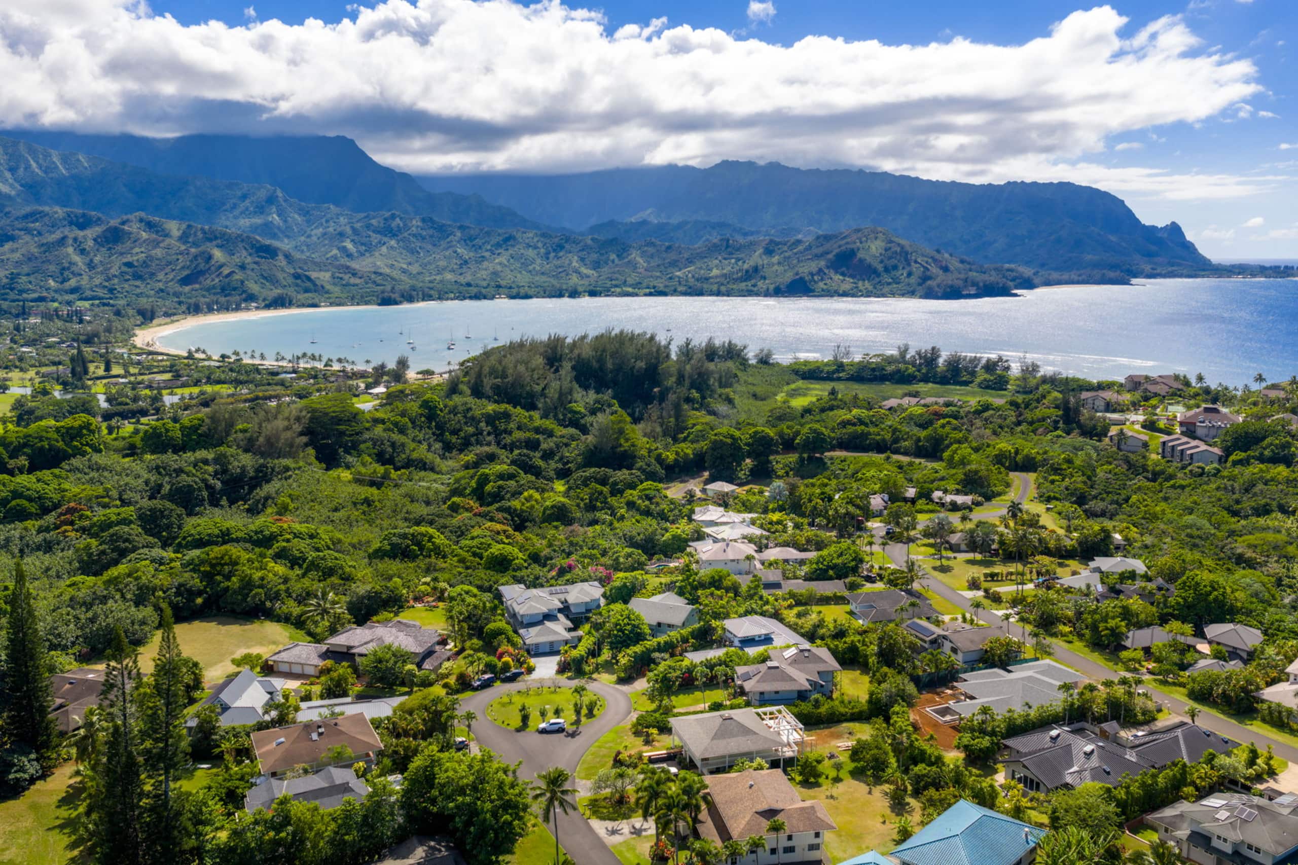 Home in Princeville · ★4.89 · 3 bedrooms · 4 beds · 2.5 private baths - Image 31