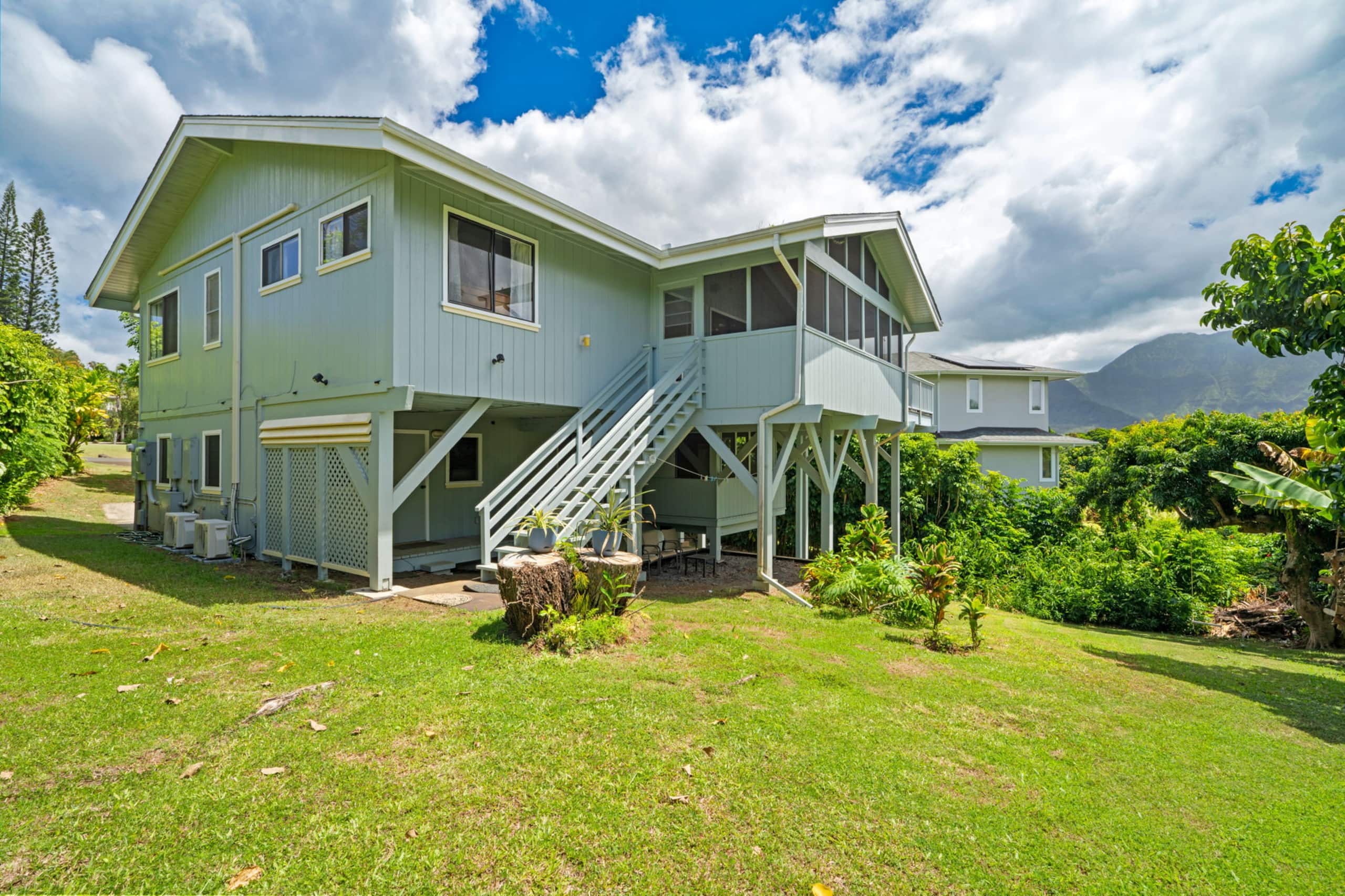 Home in Princeville · ★4.89 · 3 bedrooms · 4 beds · 2.5 private baths - Image 22
