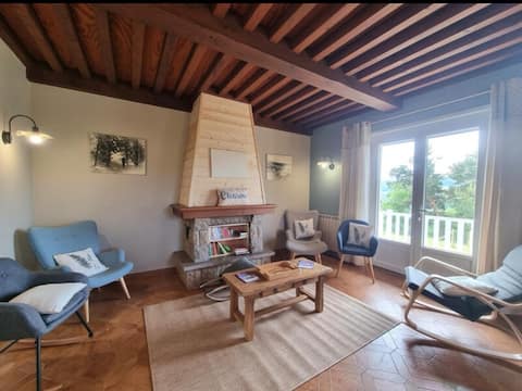 Top Airbnb: Cherry Blossom Season 3 ears in Loire