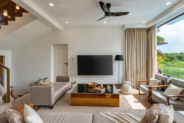 Living room 1 image 7
