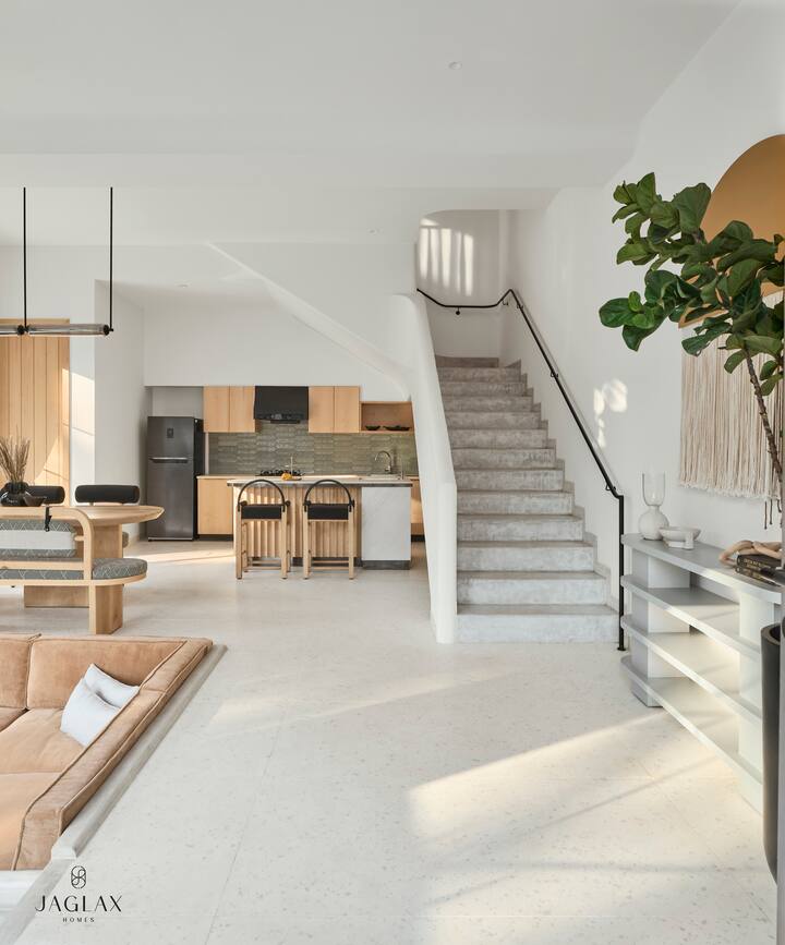 Living room image 8