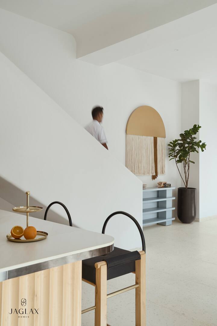 Living room image 12